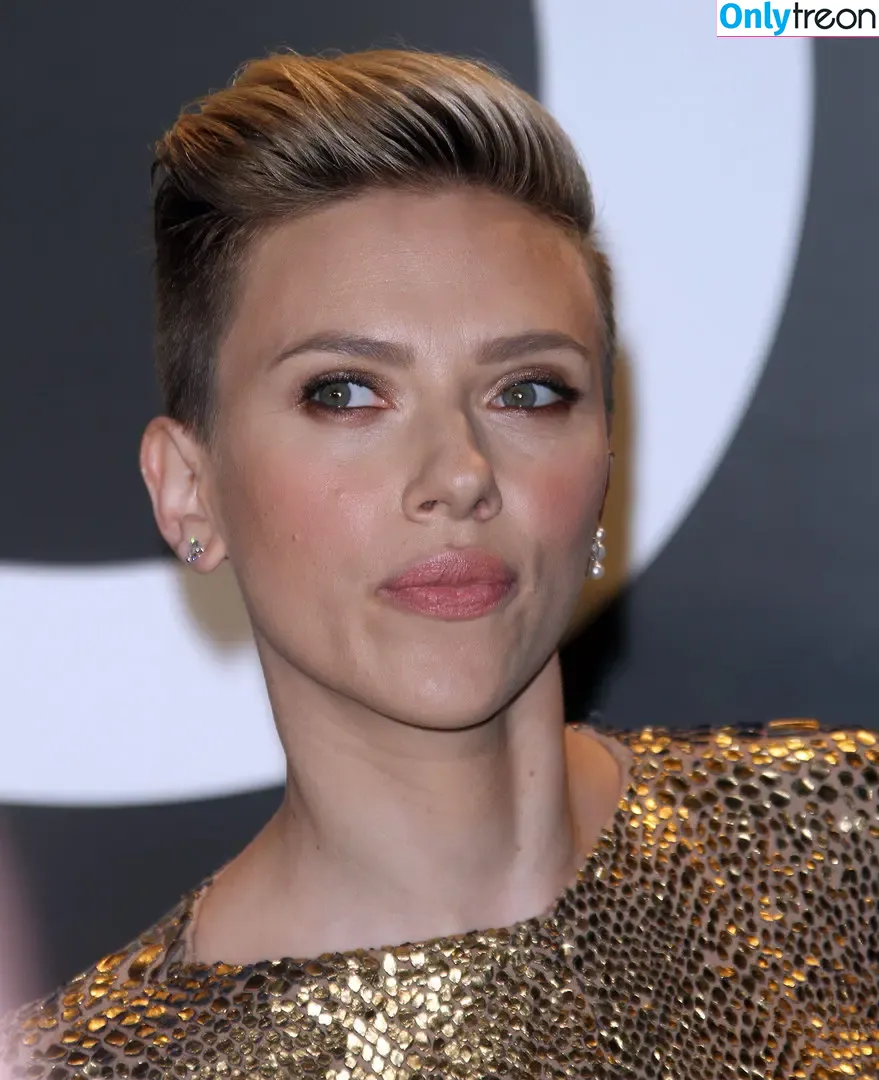 Scarlett Johansson nude photo #0424 (scarlettjohanson / scarlettjohanssonworld)