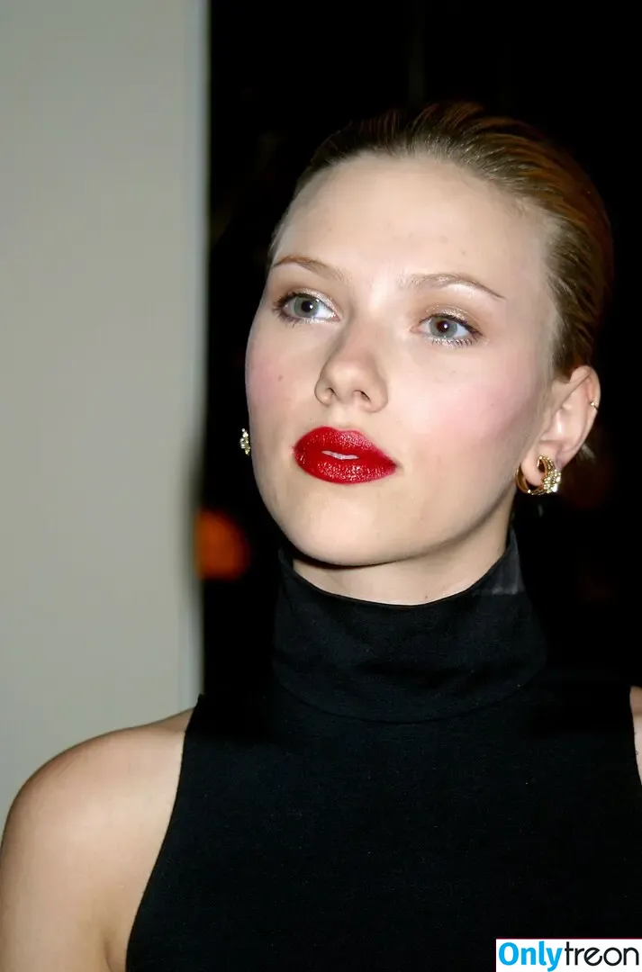 Scarlett Johansson nude photo #0617 (scarlettjohanson / scarlettjohanssonworld)