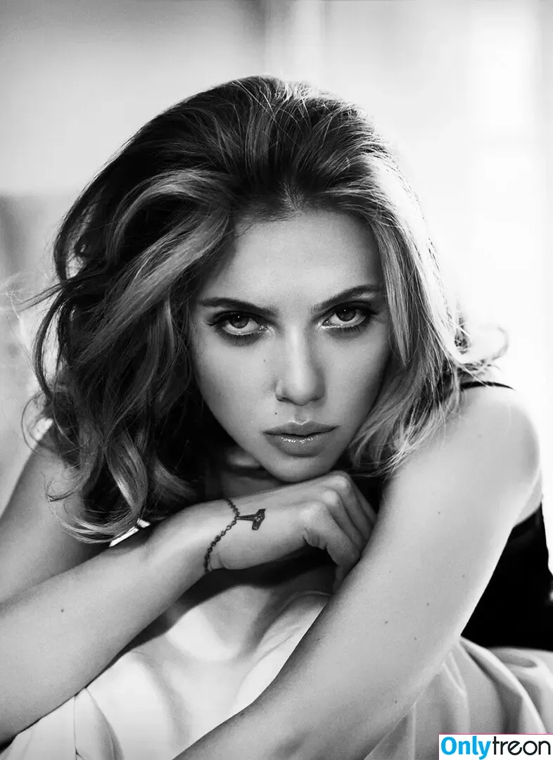 Scarlett Johansson nude photo #0695 (scarlettjohanson / scarlettjohanssonworld)