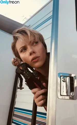 Scarlett Johansson / scarlettjohanson / scarlettjohanssonworld nude photo #1012