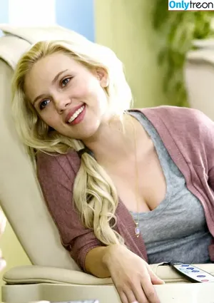 Scarlett Johansson / scarlettjohanson / scarlettjohanssonworld nude photo #1038