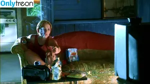 Scarlett Johansson / scarlettjohanson / scarlettjohanssonworld nude photo #1072