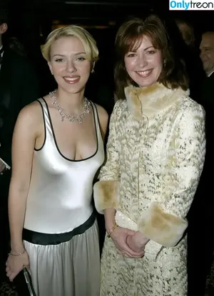 Scarlett Johansson / scarlettjohanson / scarlettjohanssonworld nude photo #1669