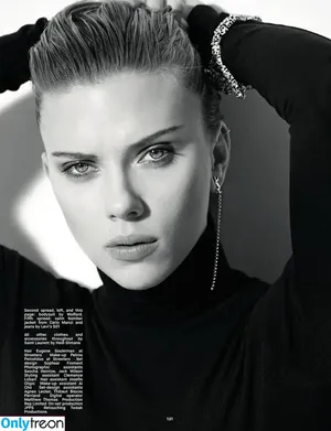 Scarlett Johansson / scarlettjohanson / scarlettjohanssonworld nude photo #1777