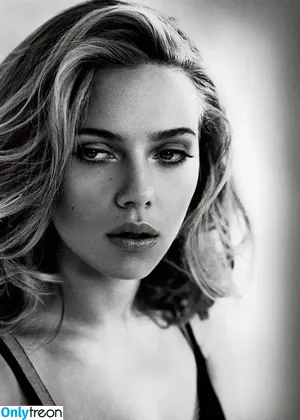 Scarlett Johansson / scarlettjohanson / scarlettjohanssonworld nude photo #1953