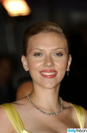 Scarlett Johansson / scarlettjohanson / scarlettjohanssonworld nude photo #1987