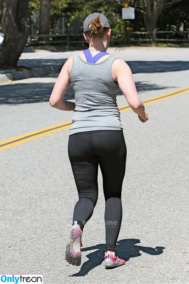 Scarlett Johansson nude photo #1419 (scarlettjohanson / scarlettjohanssonworld)