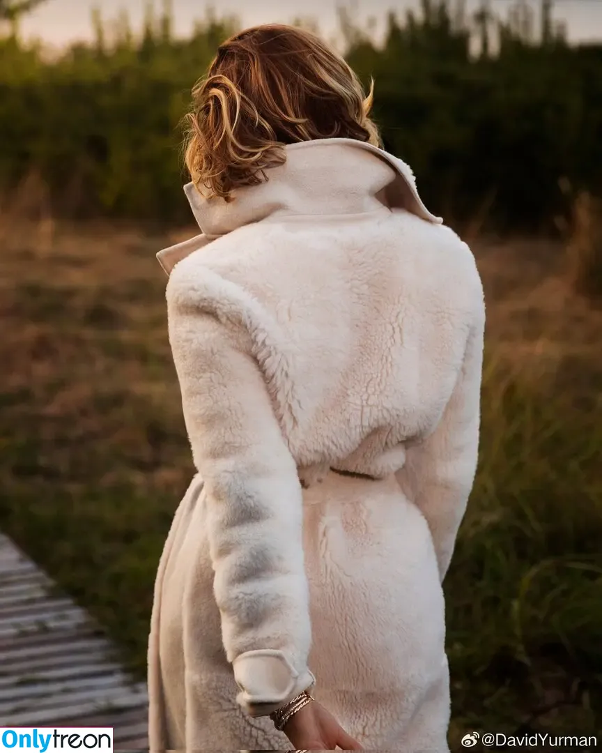 Scarlett Johansson nude photo #1538 (scarlettjohanson / scarlettjohanssonworld)