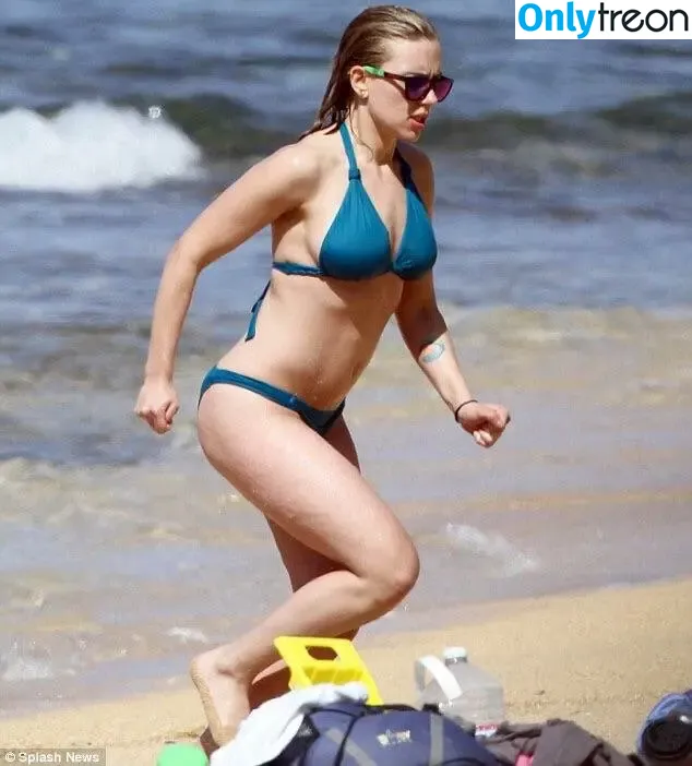 Scarlett Johansson nude photo #1640 (scarlettjohanson / scarlettjohanssonworld)