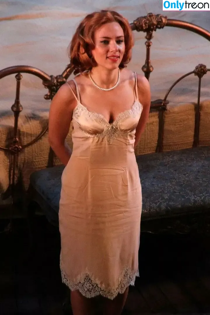 Scarlett Johansson nude photo #1892 (scarlettjohanson / scarlettjohanssonworld)