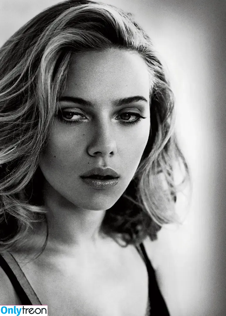 Scarlett Johansson nude photo #1953 (scarlettjohanson / scarlettjohanssonworld)