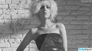 Scarlett Johansson / scarlettjohanson / scarlettjohanssonworld nude photo #2397