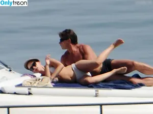 Scarlett Johansson / scarlettjohanson / scarlettjohanssonworld nude photo #2469
