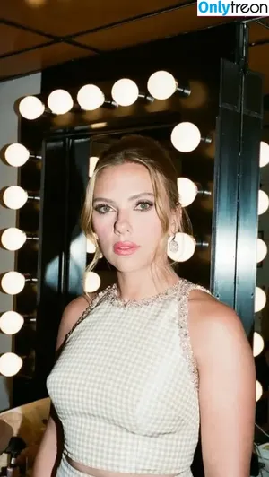 Scarlett Johansson / scarlettjohanson / scarlettjohanssonworld nude photo #2645