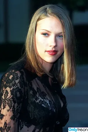 Scarlett Johansson / scarlettjohanson / scarlettjohanssonworld nude photo #2937