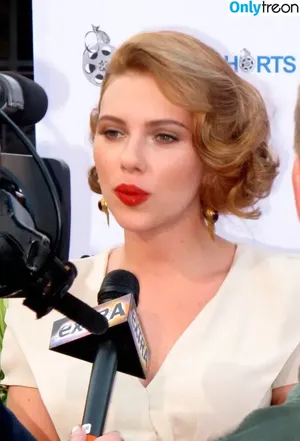 Scarlett Johansson / scarlettjohanson / scarlettjohanssonworld nude photo #2986