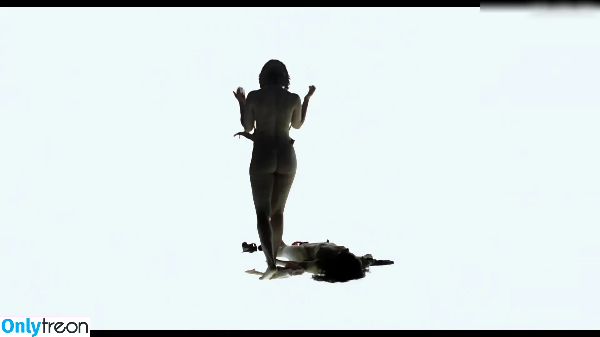 Scarlett Johansson nude photo #2158 (scarlettjohanson / scarlettjohanssonworld)