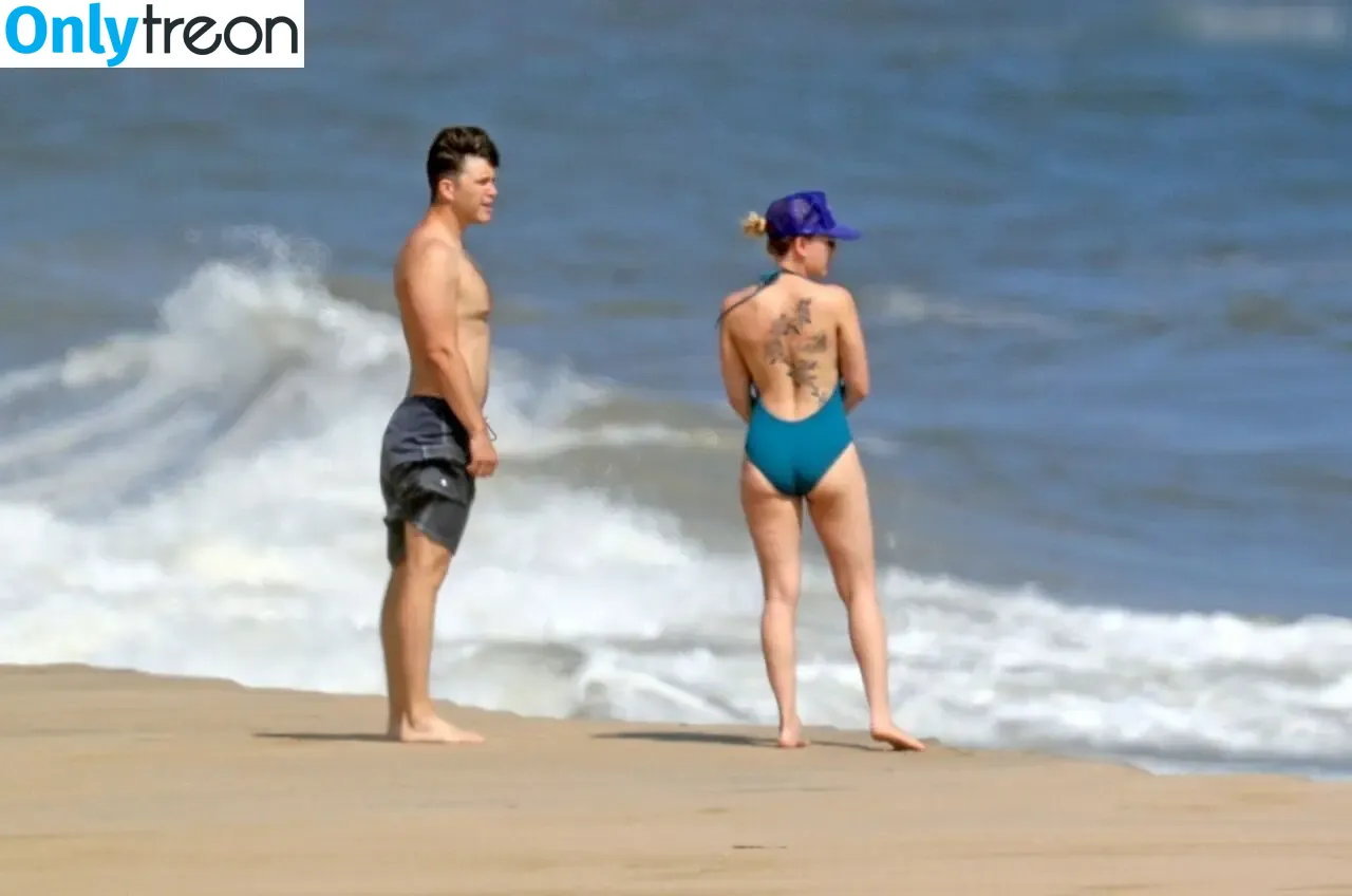 Scarlett Johansson nude photo #2365 (scarlettjohanson / scarlettjohanssonworld)