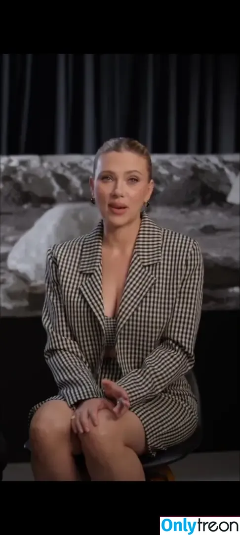 Scarlett Johansson nude photo #2430 (scarlettjohanson / scarlettjohanssonworld)