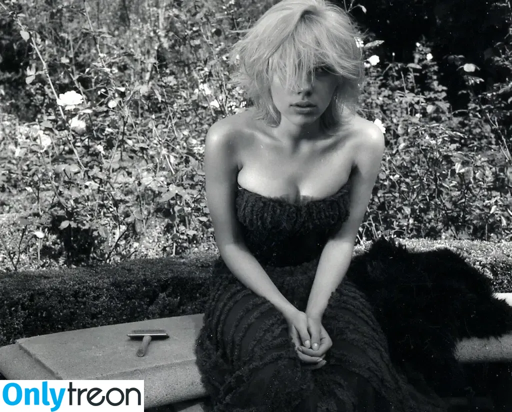 Scarlett Johansson nude photo #2813 (scarlettjohanson / scarlettjohanssonworld)