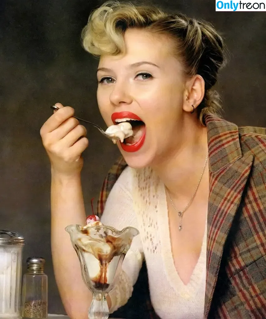 Scarlett Johansson nude photo #2814 (scarlettjohanson / scarlettjohanssonworld)