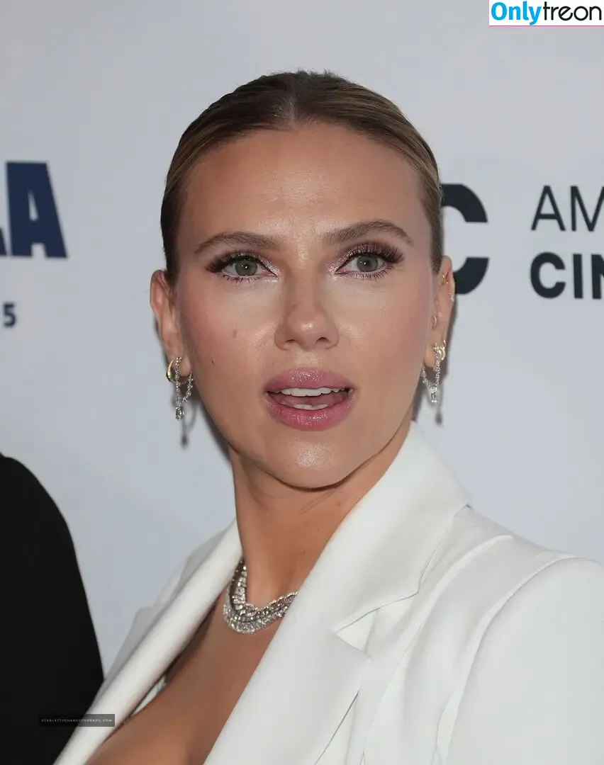 Scarlett Johansson nude photo #2864 (scarlettjohanson / scarlettjohanssonworld)