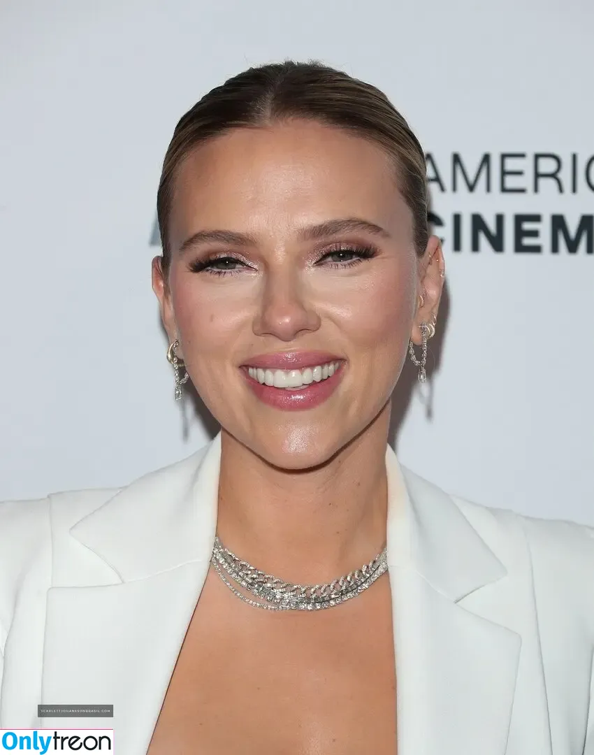 Scarlett Johansson nude photo #2866 (scarlettjohanson / scarlettjohanssonworld)