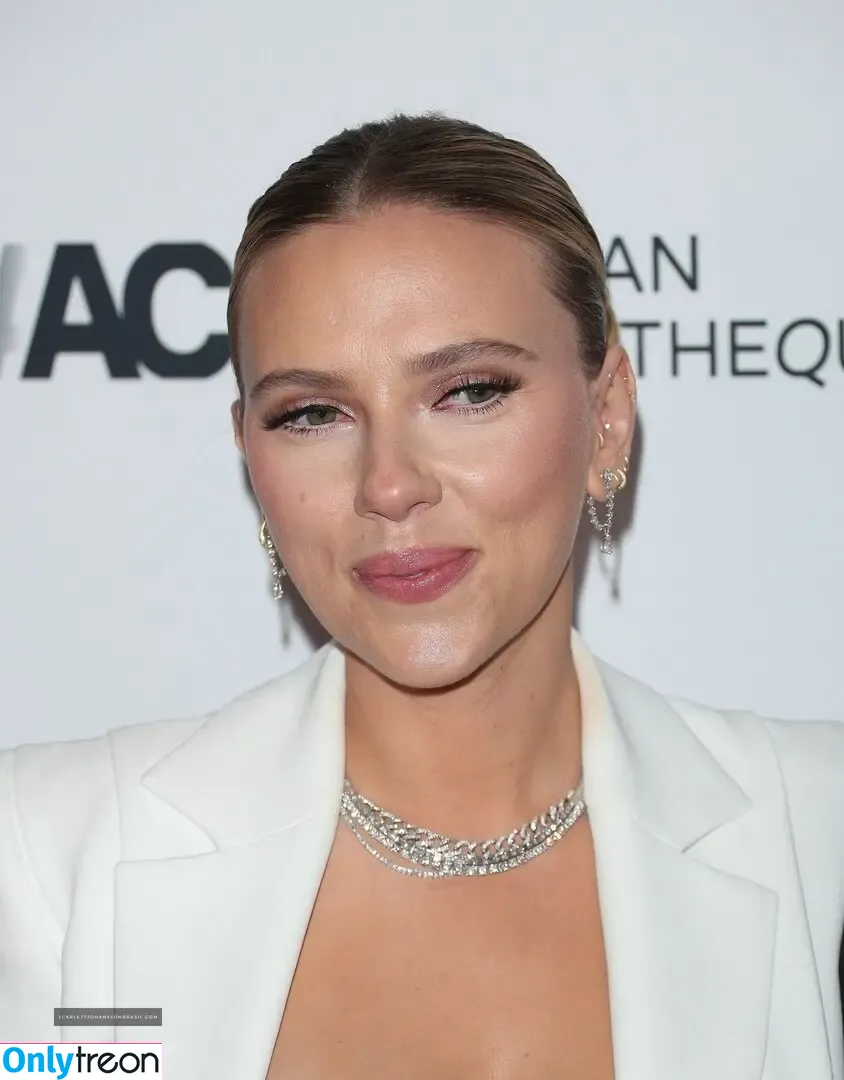 Scarlett Johansson nude photo #2869 (scarlettjohanson / scarlettjohanssonworld)