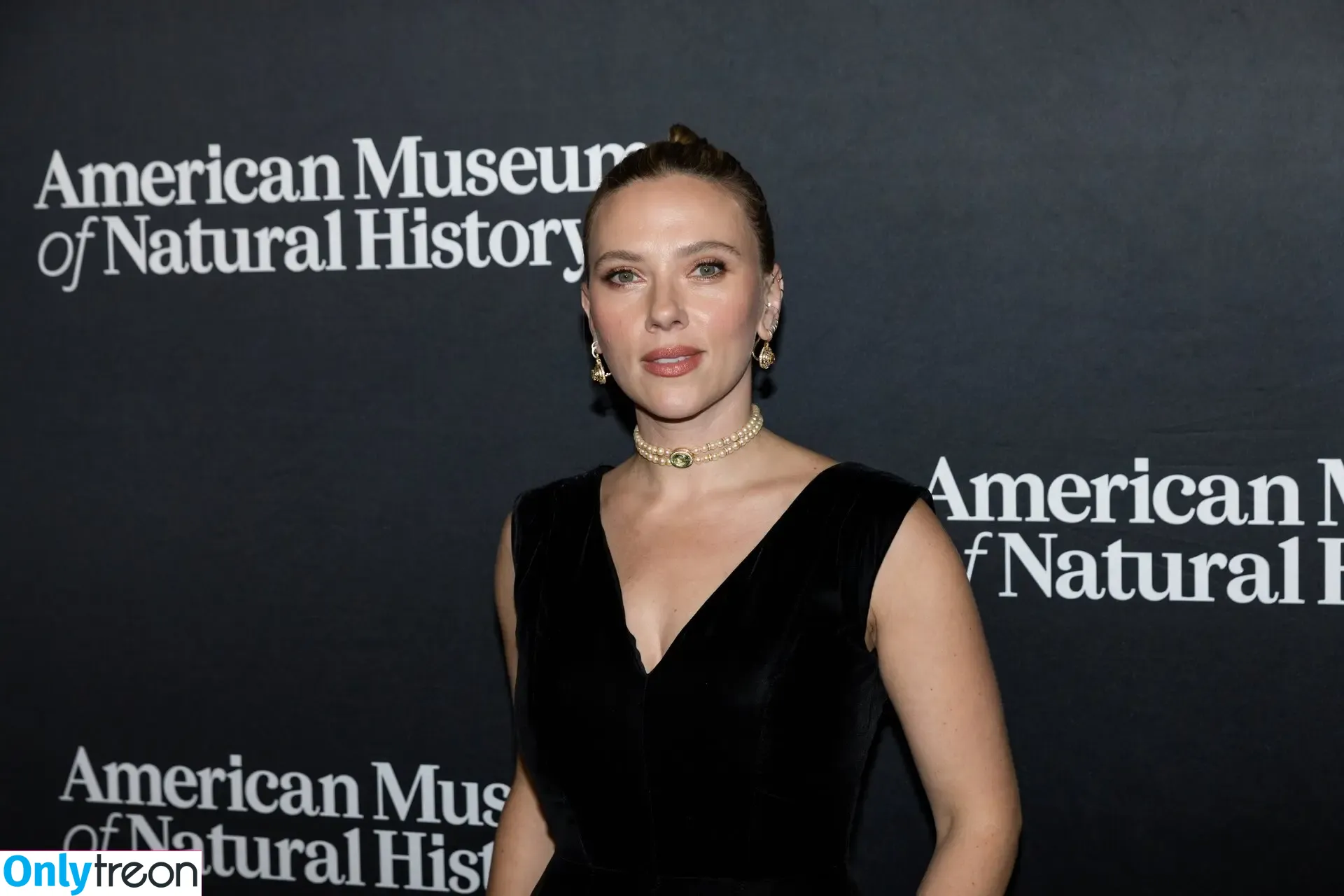 Scarlett Johansson nude photo #2952 (scarlettjohanson / scarlettjohanssonworld)