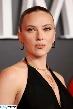 Scarlett Johansson / scarlettjohanson / scarlettjohanssonworld nude photo #3184