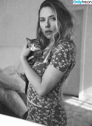 Scarlett Johansson / scarlettjohanson / scarlettjohanssonworld nude photo #3297