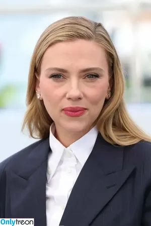Scarlett Johansson / scarlettjohanson / scarlettjohanssonworld nude photo #3313