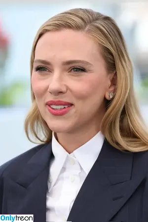 Scarlett Johansson / scarlettjohanson / scarlettjohanssonworld nude photo #3314