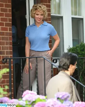 Scarlett Johansson / scarlettjohanson / scarlettjohanssonworld nude photo #3593