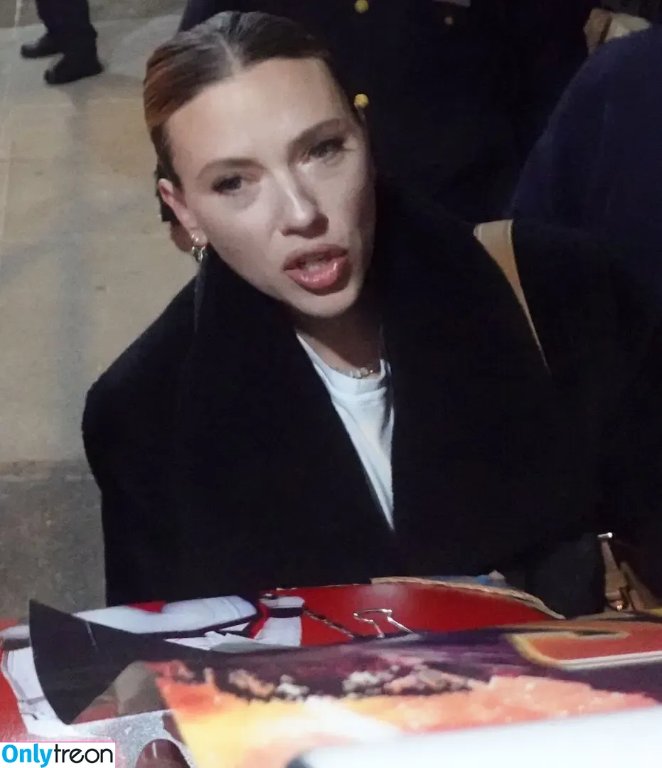 Scarlett Johansson nude photo #3001 (scarlettjohanson / scarlettjohanssonworld)
