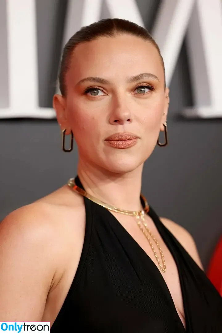 Scarlett Johansson nude photo #3184 (scarlettjohanson / scarlettjohanssonworld)
