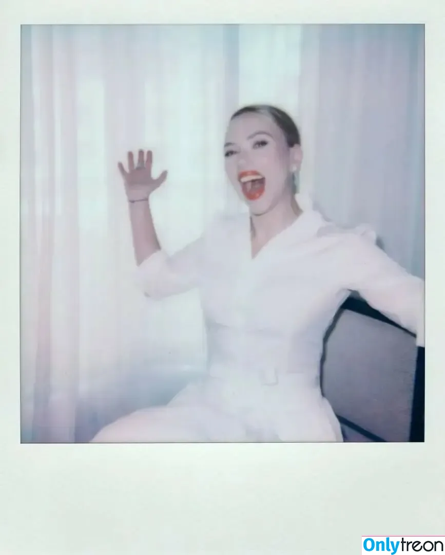 Scarlett Johansson nude photo #3373 (scarlettjohanson / scarlettjohanssonworld)