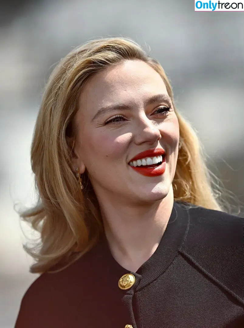 Scarlett Johansson nude photo #3455 (scarlettjohanson / scarlettjohanssonworld)