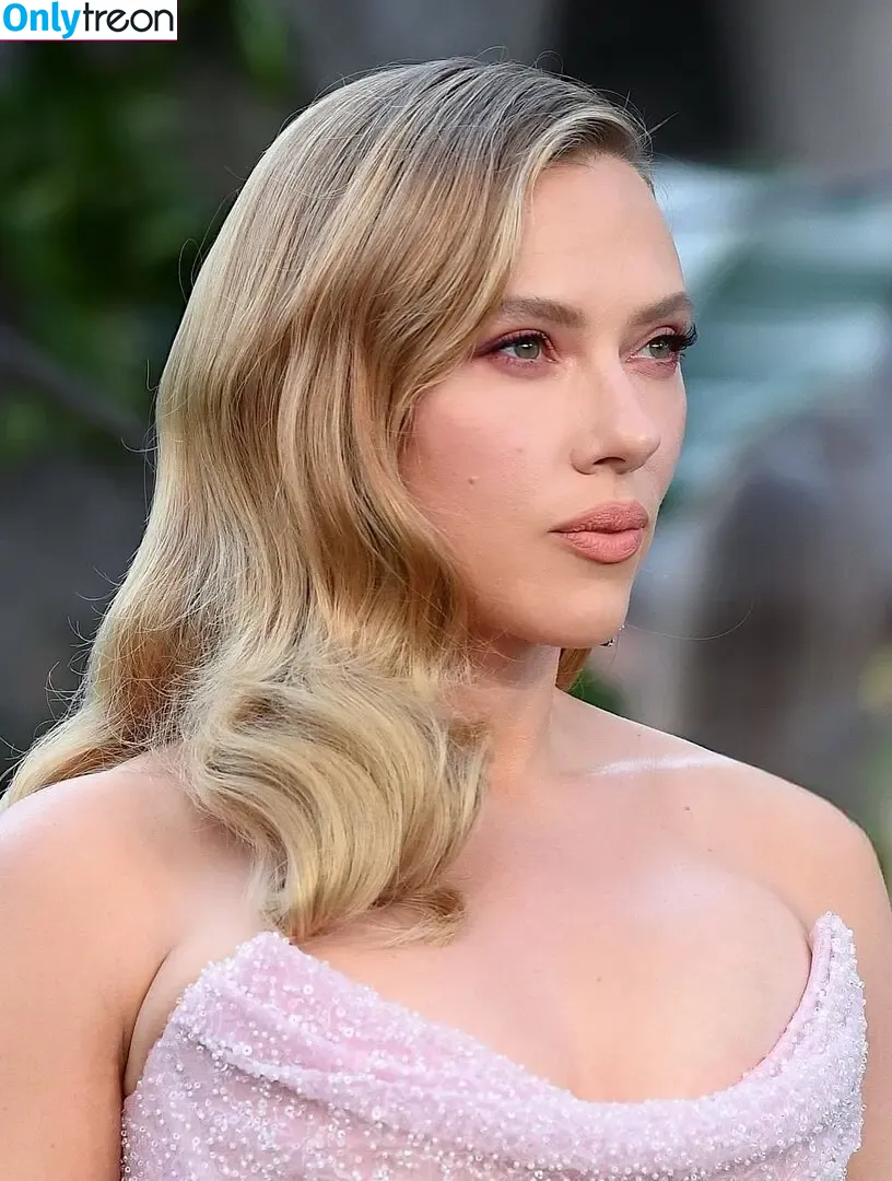 Scarlett Johansson nude photo #3473 (scarlettjohanson / scarlettjohanssonworld)