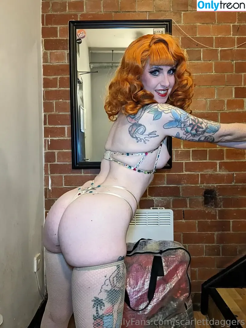 scarlettdaggers nude photo #0021 (scarlettdaggers)