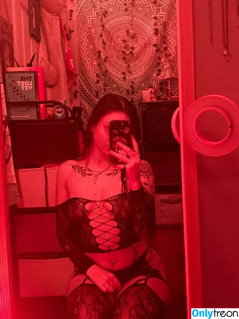 ScarlettMoonn nude photo #0020 (scarlettmoonnxo)