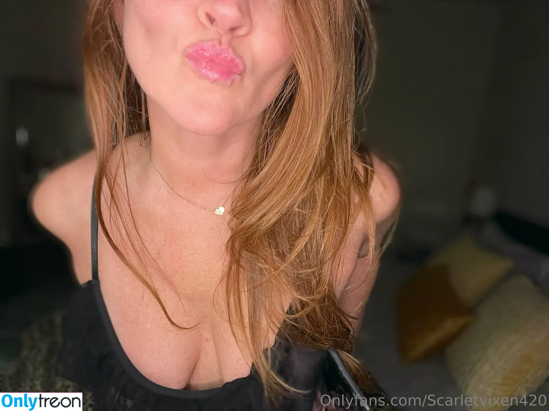 Scarletvixen420 nude photo #0053 (scarletvixen)
