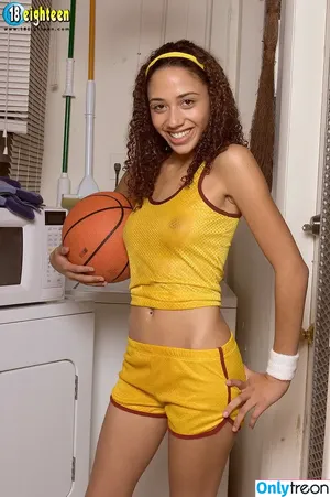 scorepass / gina_gerson / valentina_ginagerson_official nude photo #1276