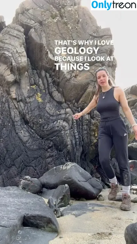 Scottishgeologist nude photo #0018 (thescottishgeologist)