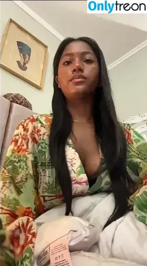 SeattleSadGirl / amaniispeachy nude photo #0006