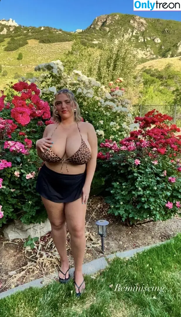 seerahb2 nude photo #0392 (sheygabriella / sierra_bellingar / sierralorae)