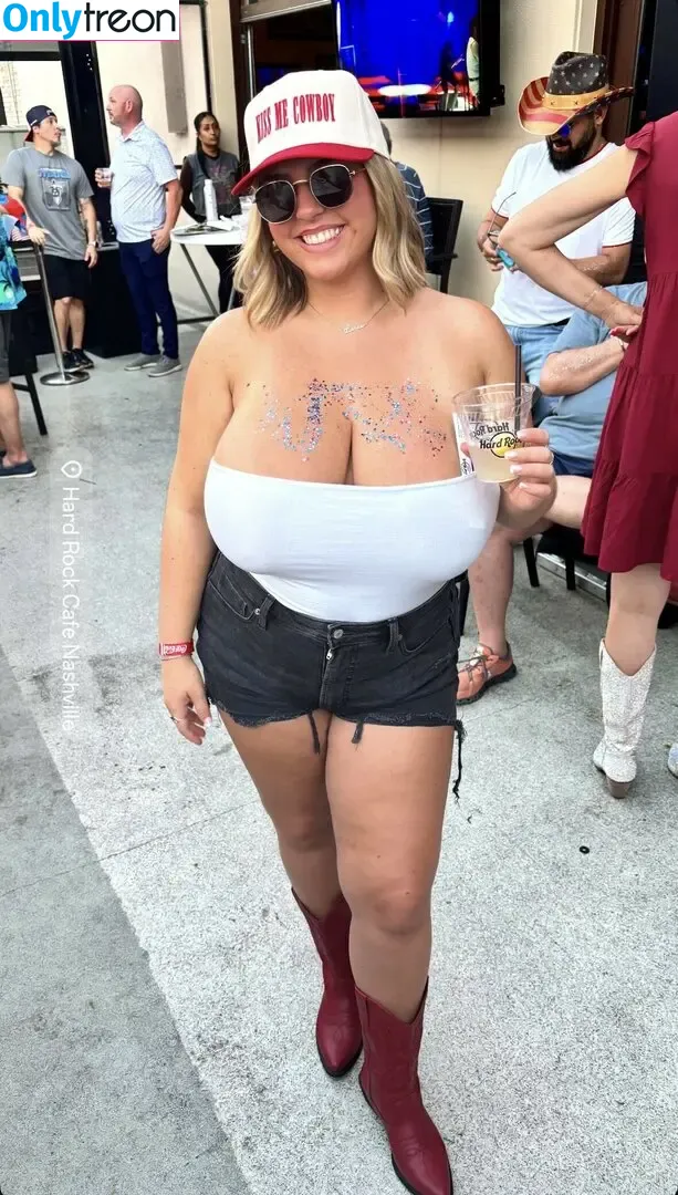 seerahb2 nude photo #0400 (sheygabriella / sierra_bellingar / sierralorae)