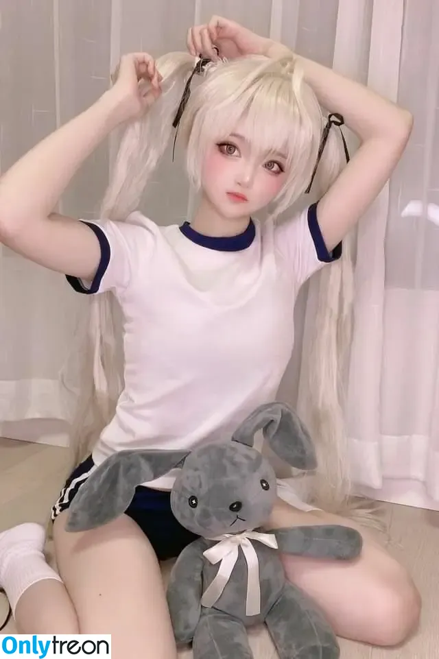 seeuxiaorou nude photo #0002 (seeuxiaorou)