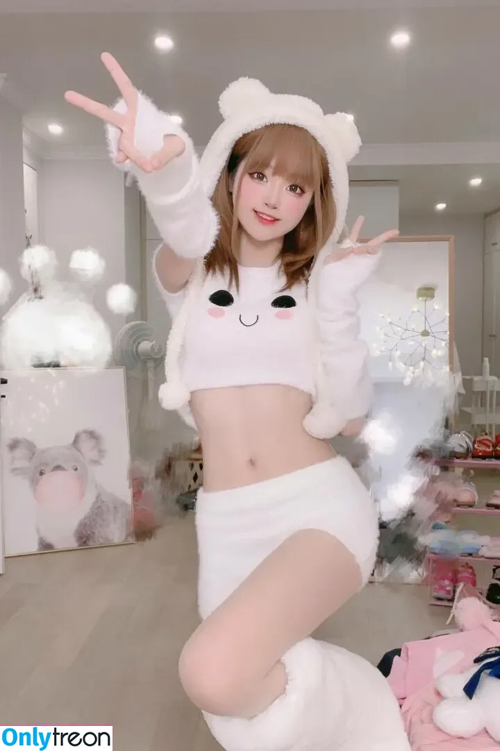 seeuxiaorou nude photo #0021 (seeuxiaorou)