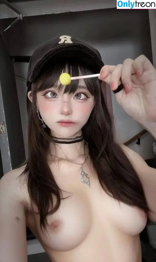 seeuxiaorou nude photo #0034 (seeuxiaorou)